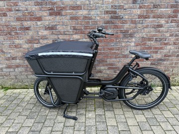 Urban Arrow Shorty dekzeil met spanlat en reflecterende strips